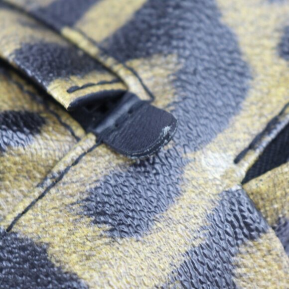 LOUIS VUITTON Black Leather Backpack - Picture 7 of 10